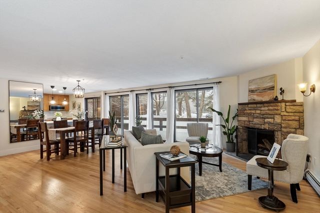 237 Brown Bear Crossing 237, Acton, MA 01720