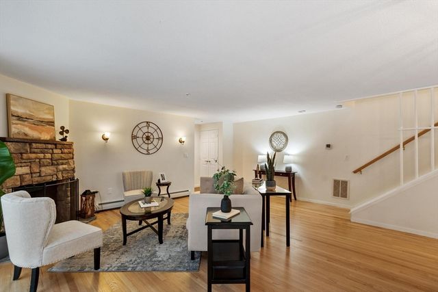 237 Brown Bear Crossing 237, Acton, MA 01720