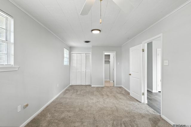 900 Keller Ave, Westwego, LA 70094