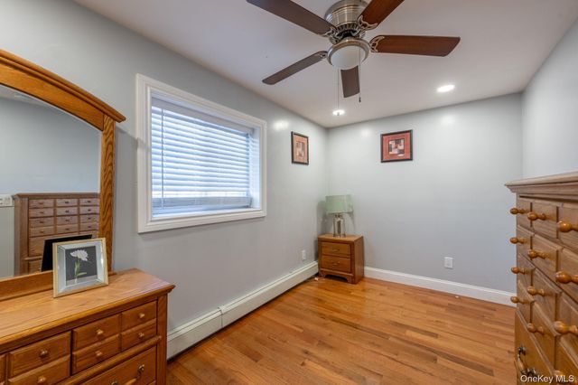 11601 221st Street, Cambria Heights, NY 11411