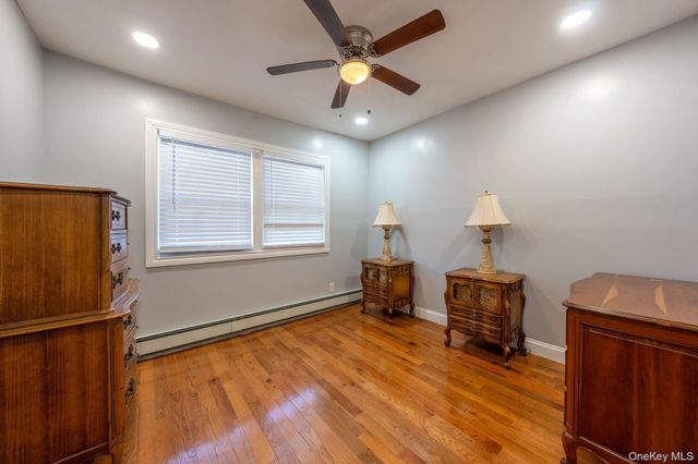 11601 221st Street, Cambria Heights, NY 11411