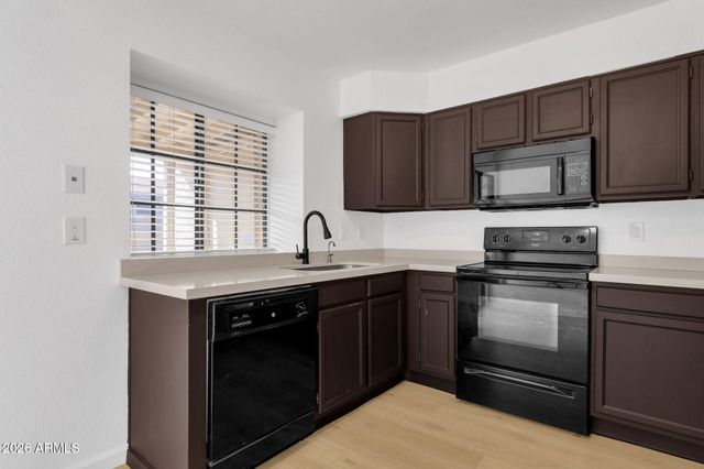 921 W UNIVERSITY Drive 1030, Mesa, AZ 85201