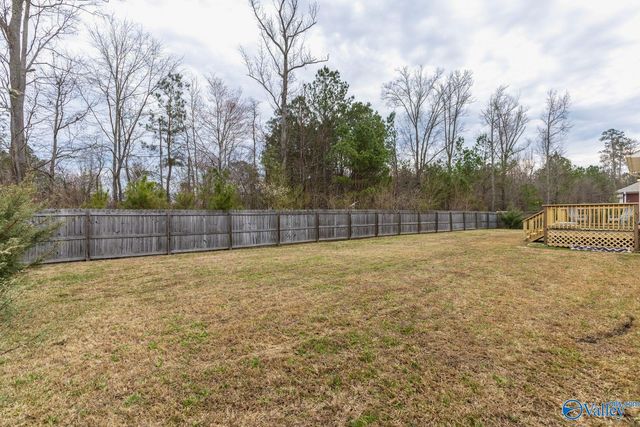 226 Chestnut Oak Circle, Owens Cross Roads, AL 35763