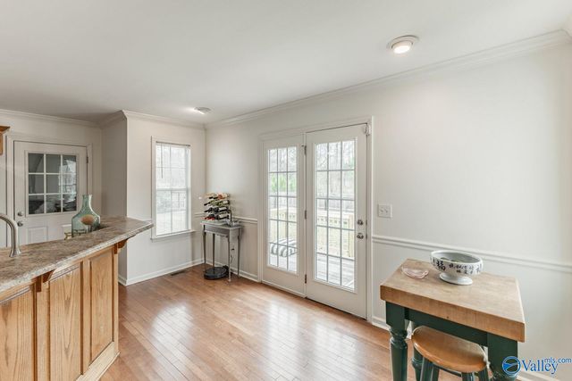 226 Chestnut Oak Circle, Owens Cross Roads, AL 35763