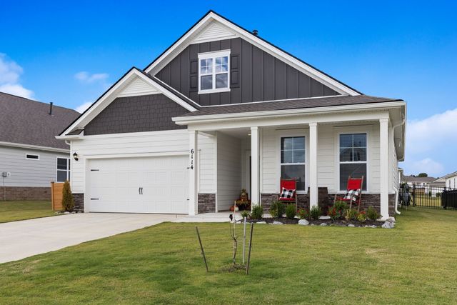 6114 Japonica Ln, White House, TN 37188