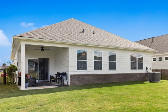 6114 Japonica Ln, White House, TN 37188