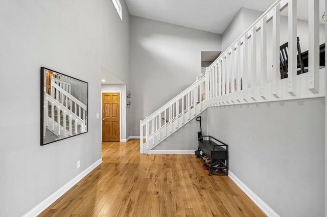 18064 84th Avenue N, Maple Grove, MN 55311