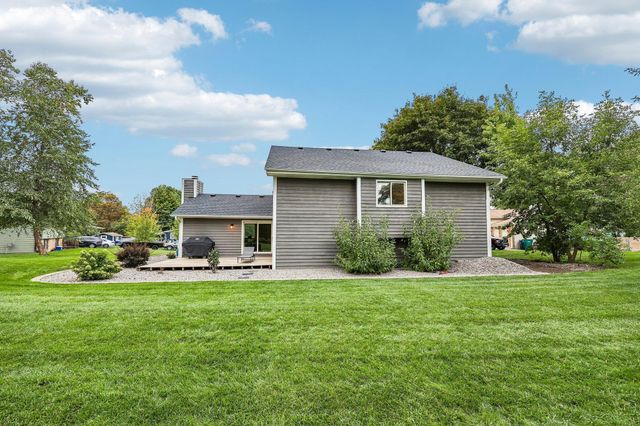 18064 84th Avenue N, Maple Grove, MN 55311