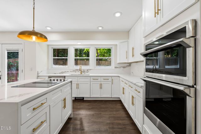 4409 Queenstown Court, Raleigh, NC 27612