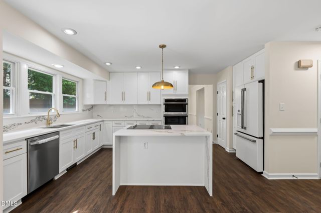 4409 Queenstown Court, Raleigh, NC 27612