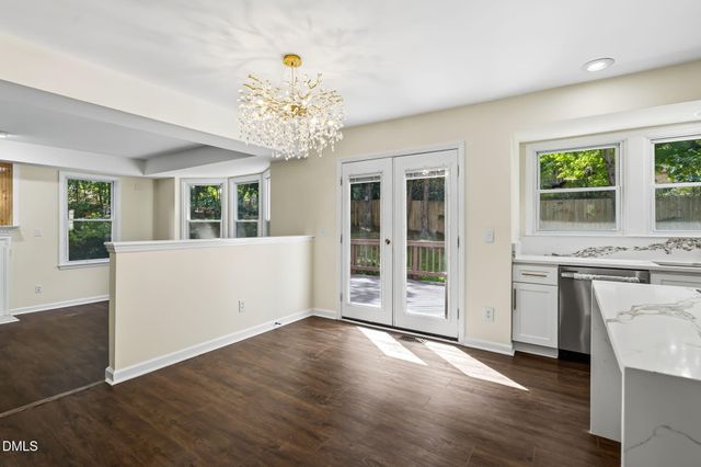 4409 Queenstown Court, Raleigh, NC 27612