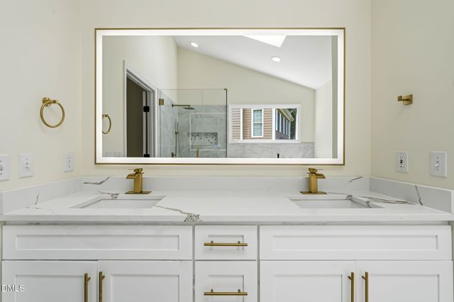 4409 Queenstown Court, Raleigh, NC 27612