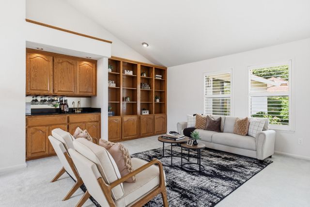 3729 Springcreek Dr, Modesto, CA 95355