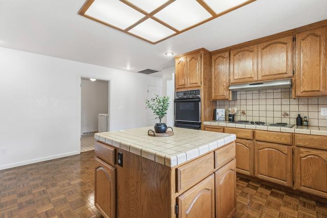 3729 Springcreek Dr, Modesto, CA 95355