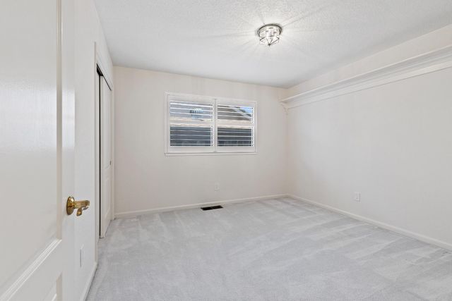 3729 Springcreek Dr, Modesto, CA 95355