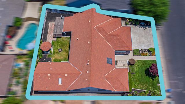 3729 Springcreek Dr, Modesto, CA 95355