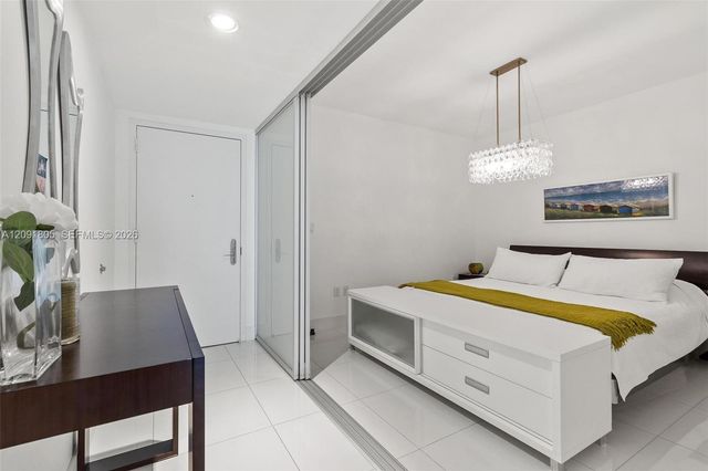 1830 S Ocean Drive 2609, Hallandale Beach, FL 33009
