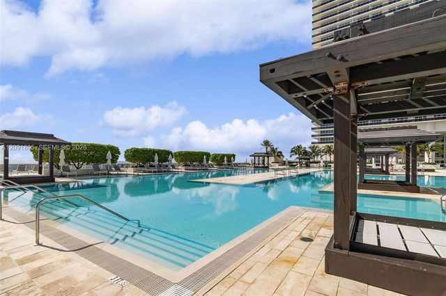 1830 S Ocean Drive 2609, Hallandale Beach, FL 33009