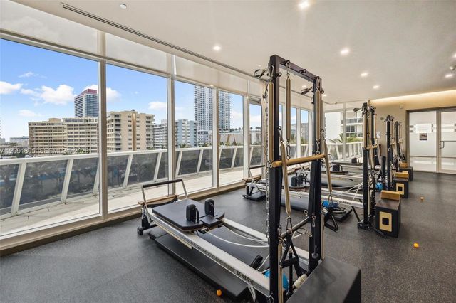1830 S Ocean Drive 2609, Hallandale Beach, FL 33009