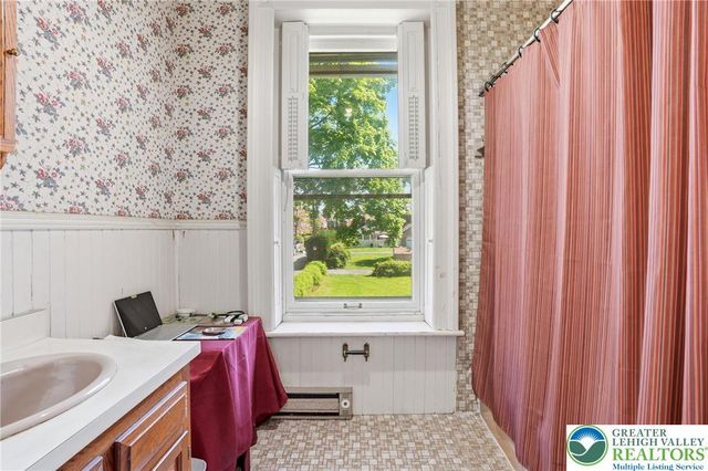 533 4th Street, Catasauqua Boro, PA 18032