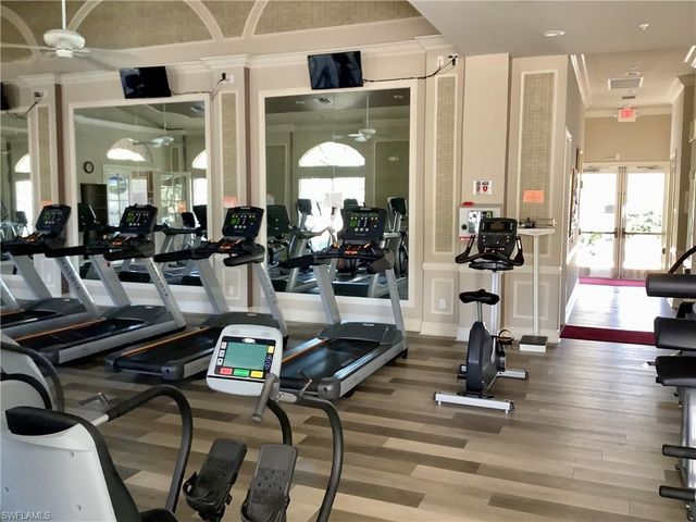 8901 Cascades Isle BLVD, Estero, FL 33928