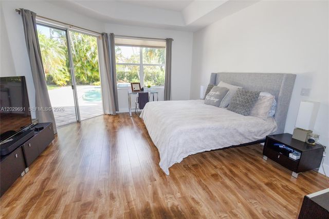 280 Landings Blvd 280, Weston, FL 33327