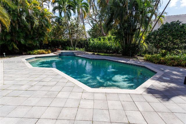 280 Landings Blvd 280, Weston, FL 33327