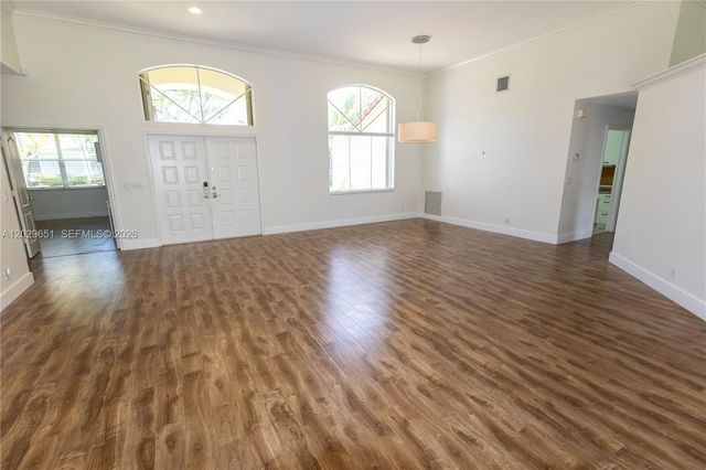 280 Landings Blvd 280, Weston, FL 33327