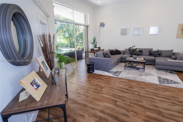 280 Landings Blvd 280, Weston, FL 33327