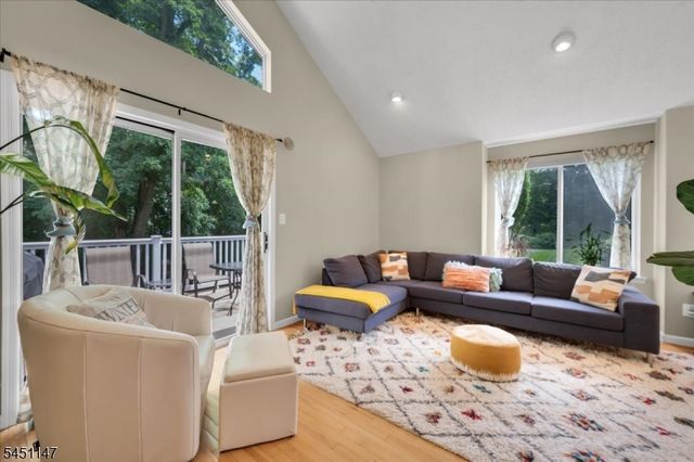 1706 Park Pl, Springfield Twp., NJ 07081