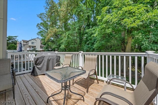 1706 Park Pl, Springfield Twp., NJ 07081