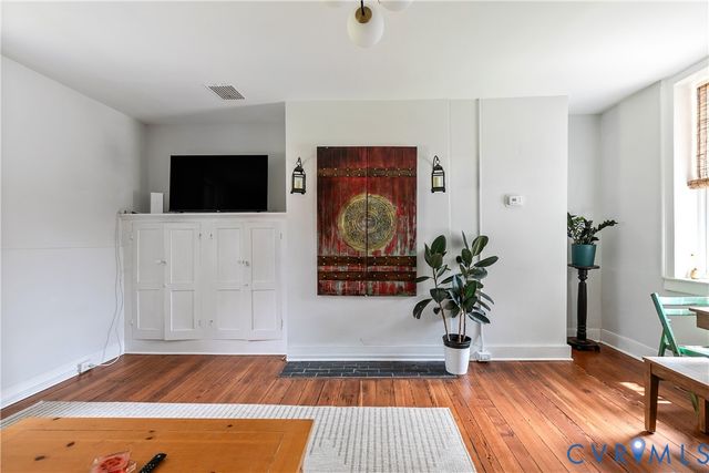 2608 E Marshall St, Richmond, VA 23223