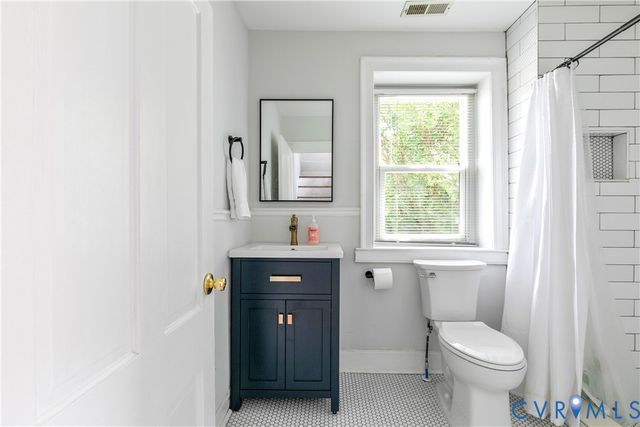 2608 E Marshall St, Richmond, VA 23223