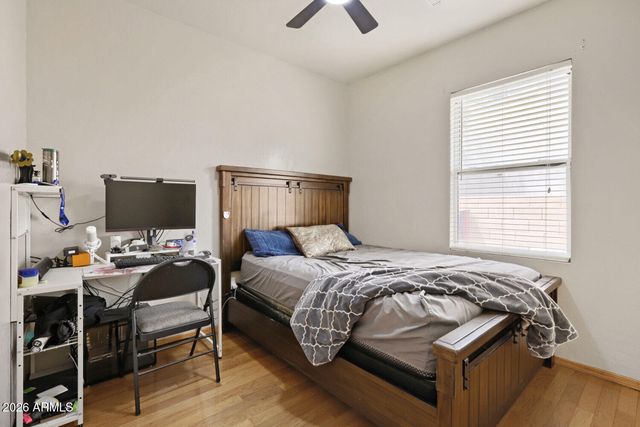 7270 W GARDENIA Avenue, Glendale, AZ 85303