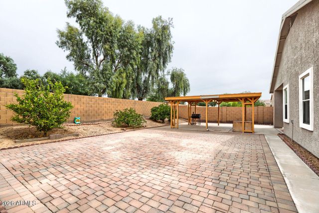 7270 W GARDENIA Avenue, Glendale, AZ 85303