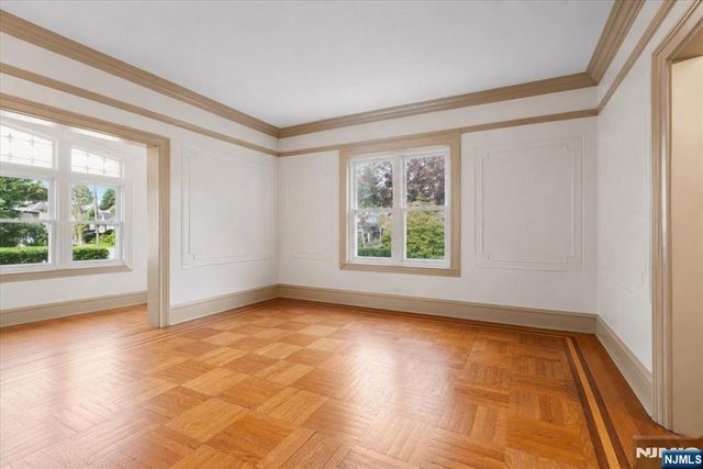 540 Highridge Avenue, Cliffside Park, NJ 07010