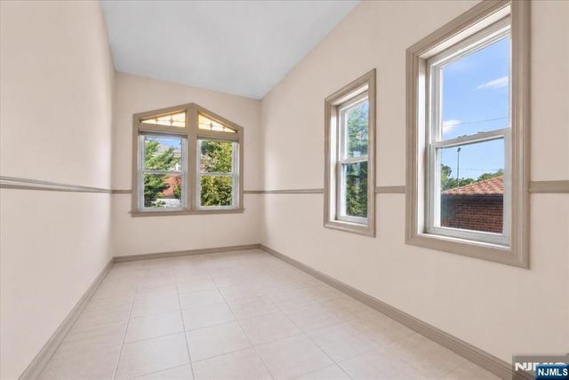 540 Highridge Avenue, Cliffside Park, NJ 07010