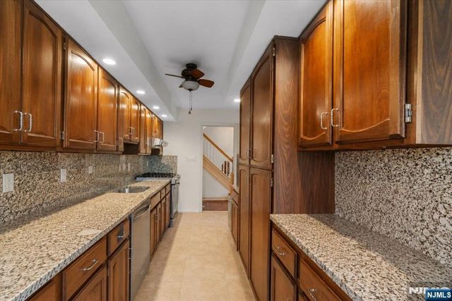 540 Highridge Avenue, Cliffside Park, NJ 07010