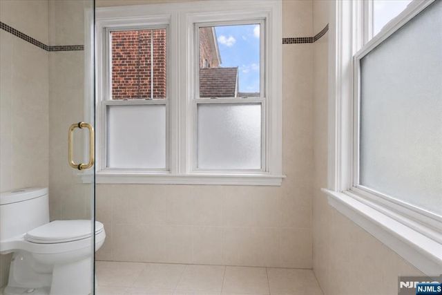 540 Highridge Avenue, Cliffside Park, NJ 07010