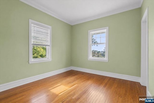 540 Highridge Avenue, Cliffside Park, NJ 07010