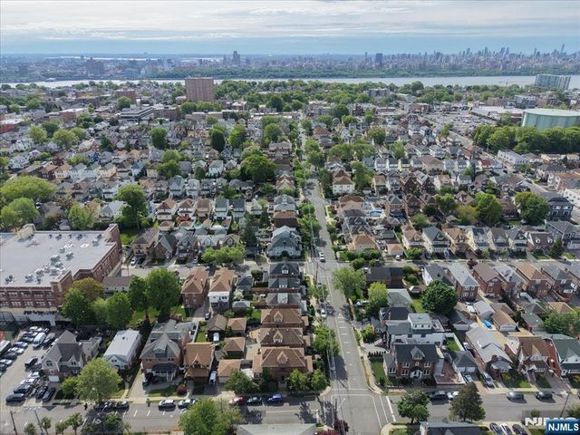 540 Highridge Avenue, Cliffside Park, NJ 07010