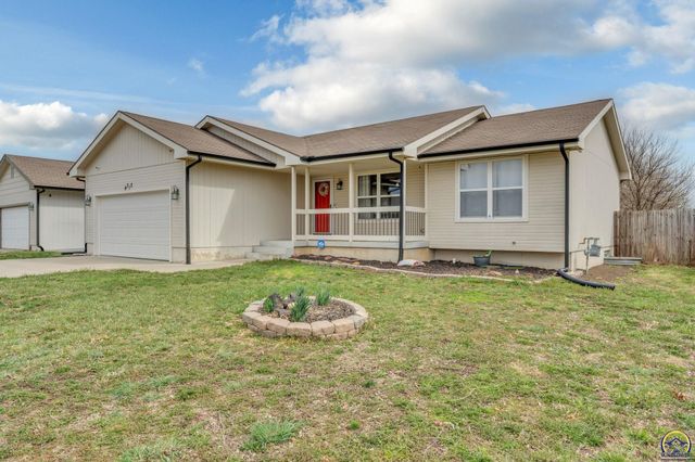 4312 SE Chisolm RD, Topeka, KS 66609