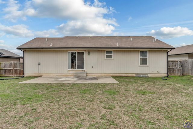 4312 SE Chisolm RD, Topeka, KS 66609