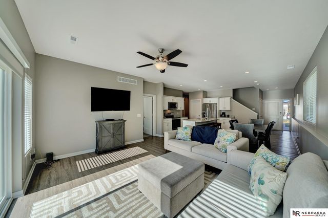 5039 W Stampede Lane, Lincoln, NE 68528