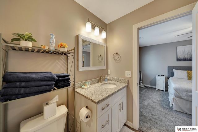 5039 W Stampede Lane, Lincoln, NE 68528