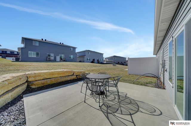 5039 W Stampede Lane, Lincoln, NE 68528