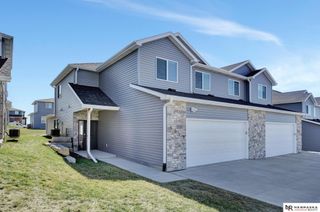 5039 W Stampede Lane, Lincoln, NE 68528