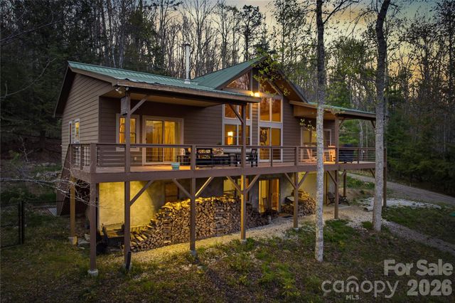 163 Bear Track Lane, Vilas, NC 28692