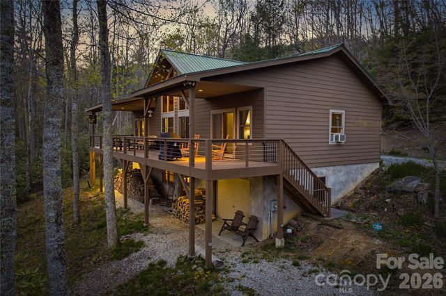 163 Bear Track Lane, Vilas, NC 28692