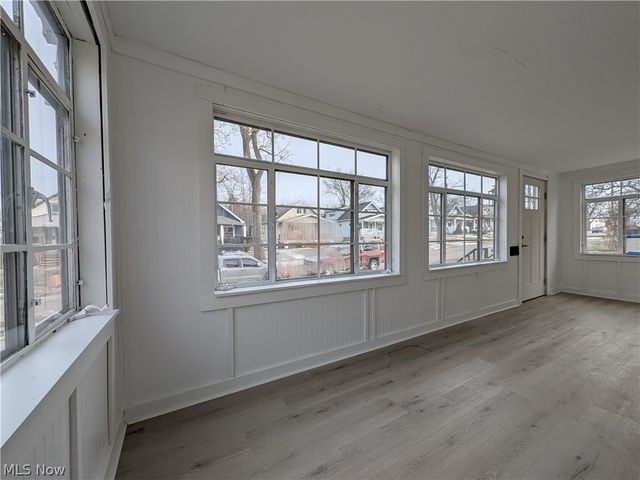 5550 Grasmere Avenue, Maple Heights, OH 44137